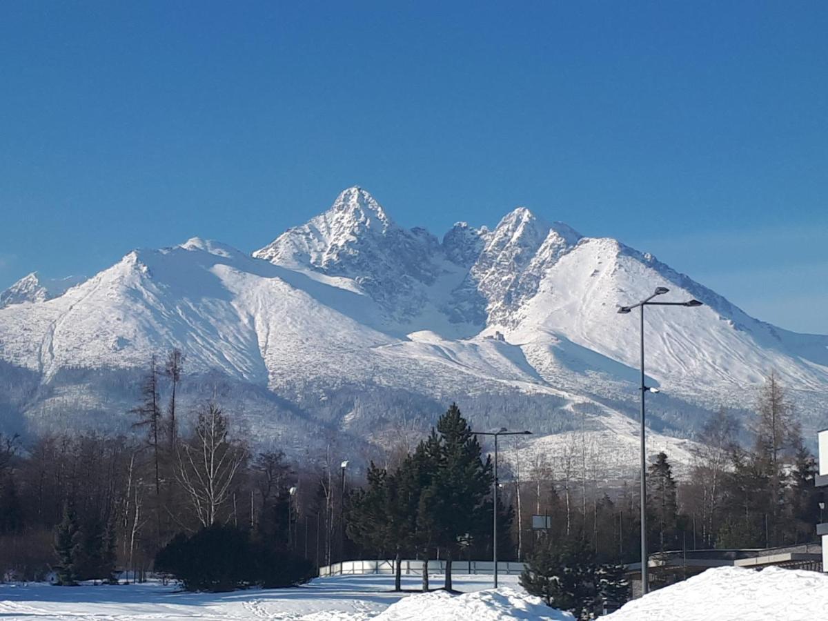 Apartmán v Starej Lesnej s balkónom Stará Lesná Esterno foto
