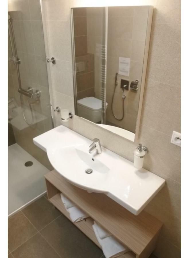 Apartmán v Starej Lesnej s balkónom Stará Lesná Esterno foto