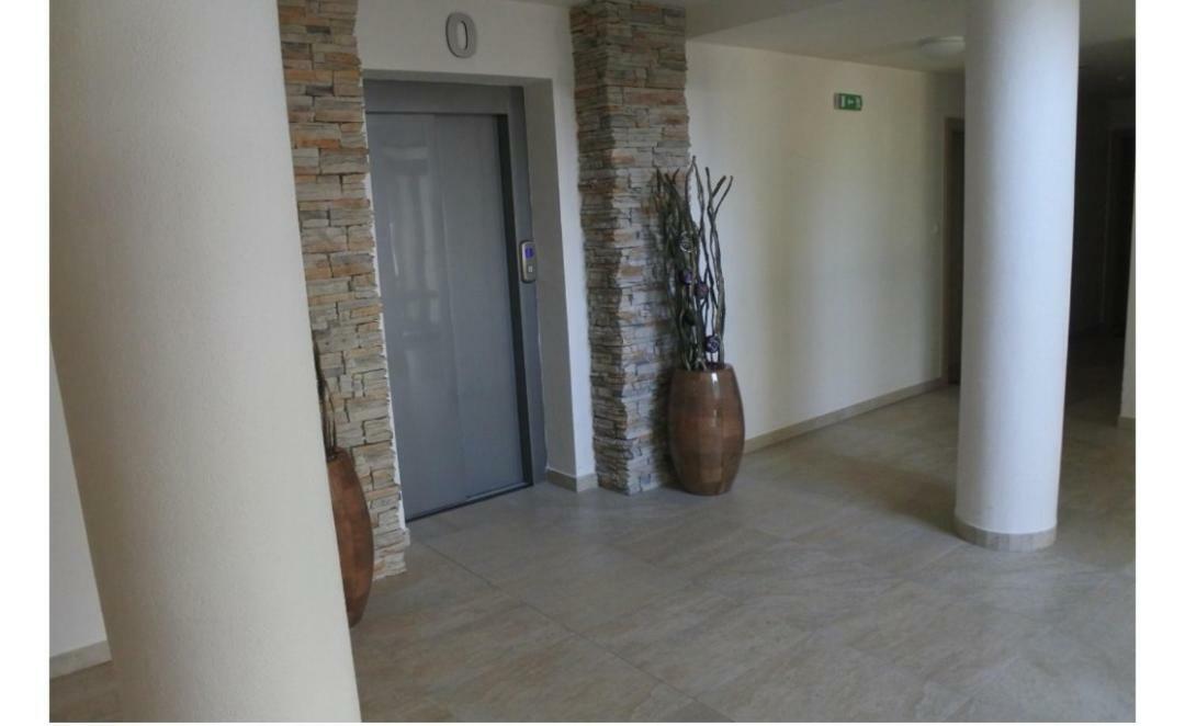 Apartmán v Starej Lesnej s balkónom Stará Lesná Esterno foto